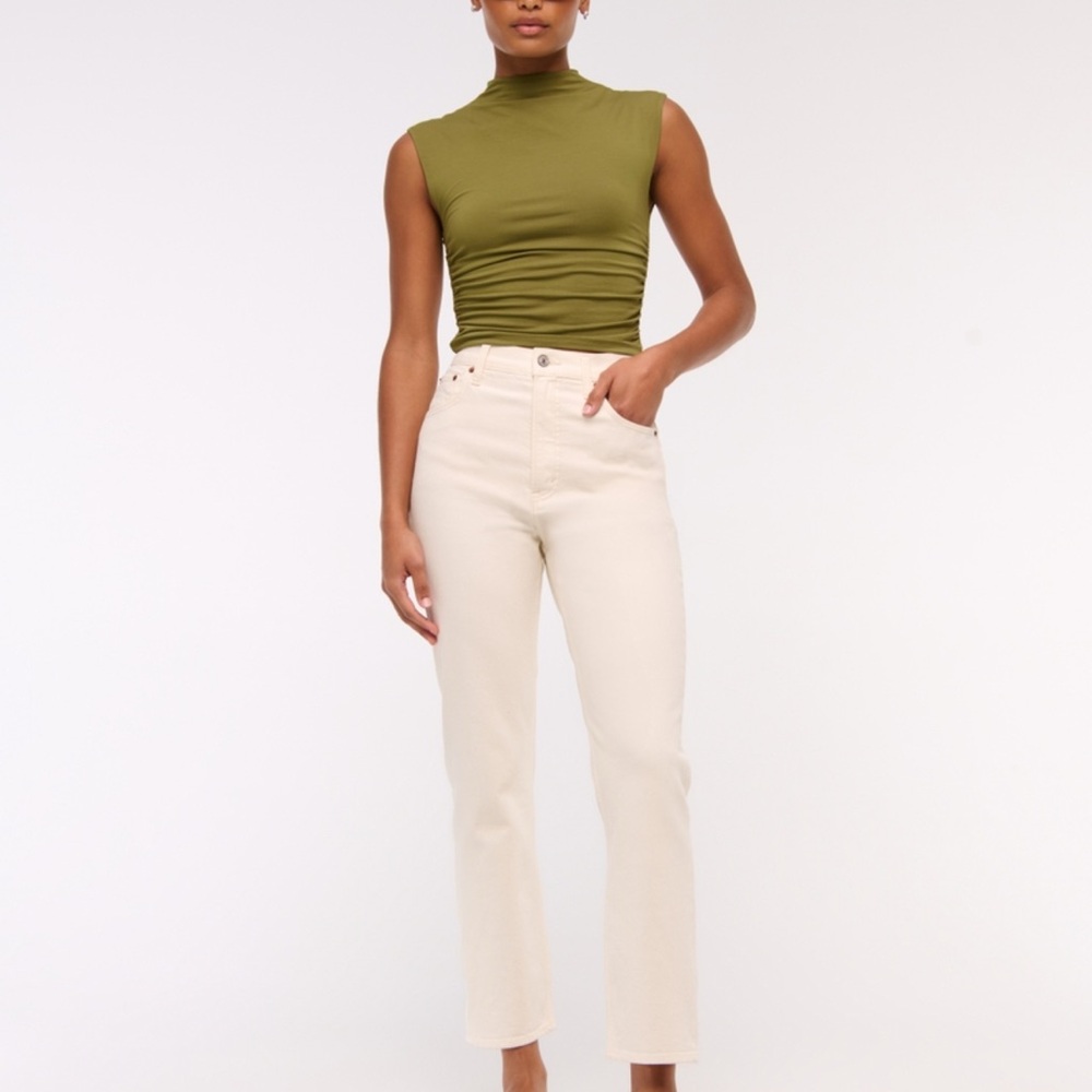 Abercrombie & Fitch The Ankle Straight Ultra High Rise Jean Cream